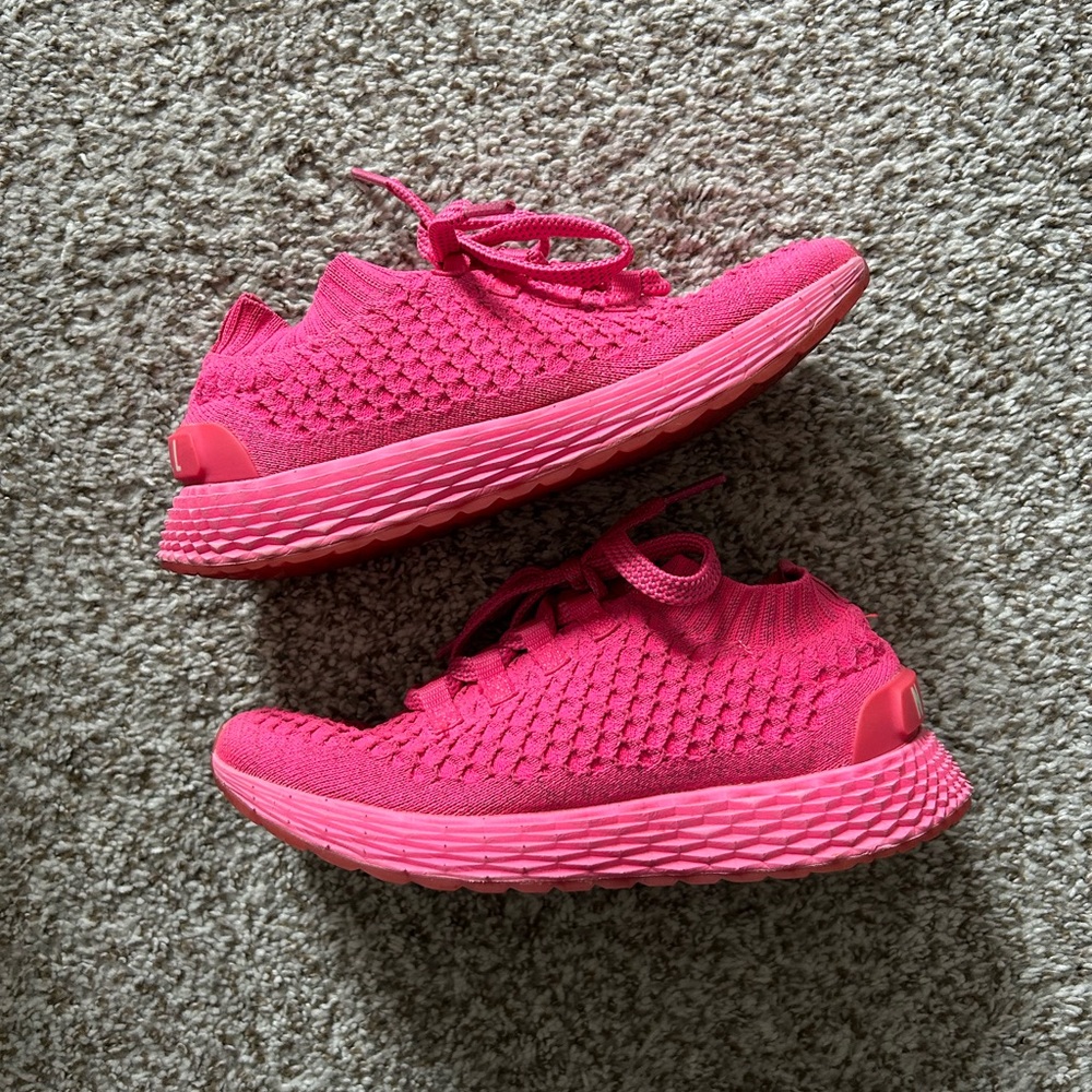 NOBULL Women’s Allday Knit - LIKE NEW